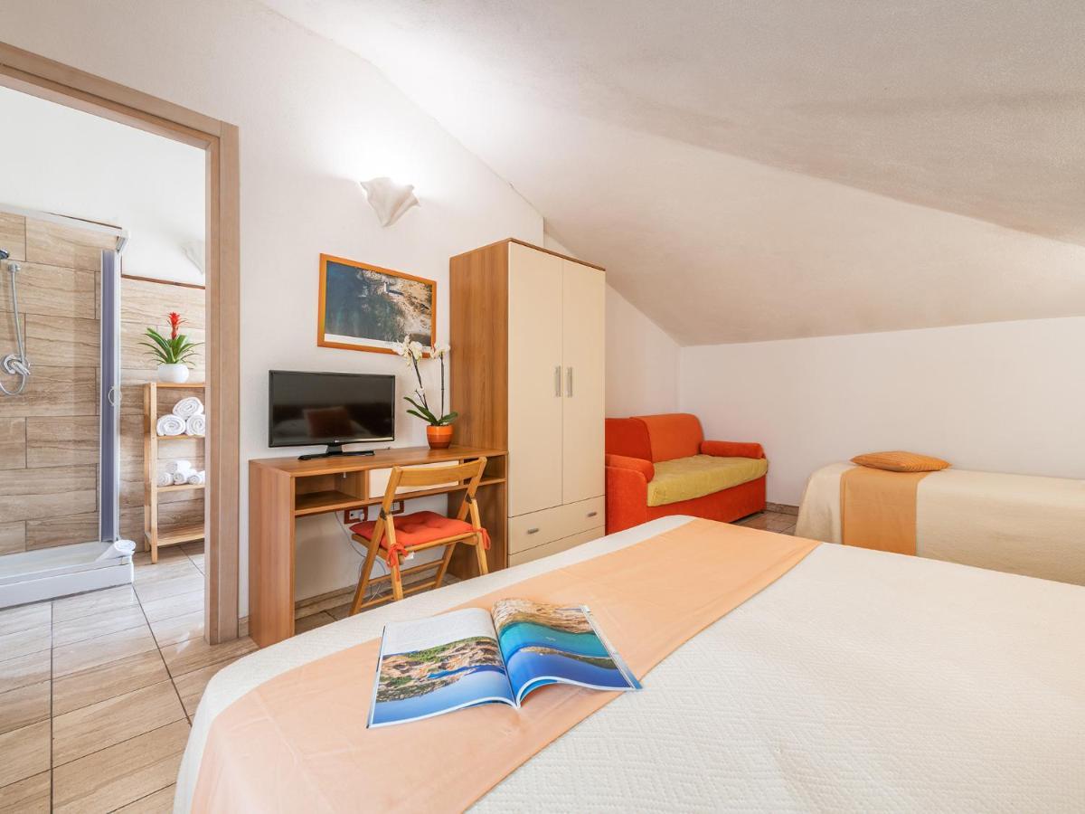 Bed And Breakfast Dorgali Ngoại thất bức ảnh